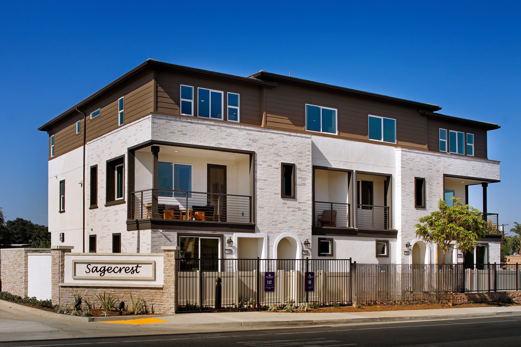 0025 9525 HANNAH WAY