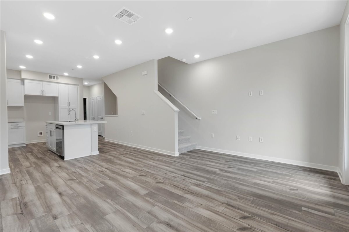 0024 9523 HANNAH WAY