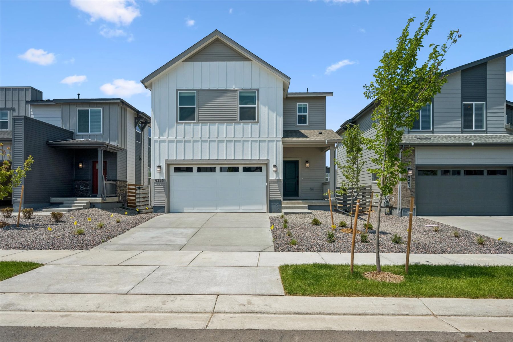 1306 9393 Danube Street